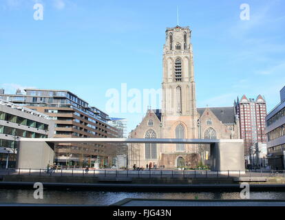 Sint-Laurenskerk oder Laurenskerk (Lorenz-Kirche) eine mittelalterliche gotische Kirche in der inneren Stadt Rotterdam, Niederlande Stockfoto