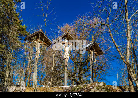 Kalvarienberg, Jesus Christus am Kreuz zwischen den zwei Räuber Stockfoto