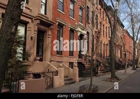 Historischen Sandsteinhaus Stadthäuser auf Garden Place in Brooklyn Heights. Stockfoto