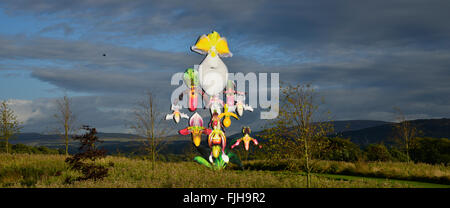 Jupiter Artland Edinburgh Schottland UK Skulptur von Marc Quinn. ! 2 m hohe Orchidee. Stockfoto