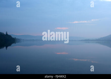 Bala See bei Sonnenaufgang an einem Frühlingsmorgen Stockfoto