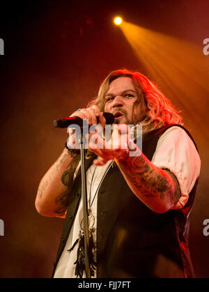 Nathan James von Inglorious auf Lead-vocals Stockfoto