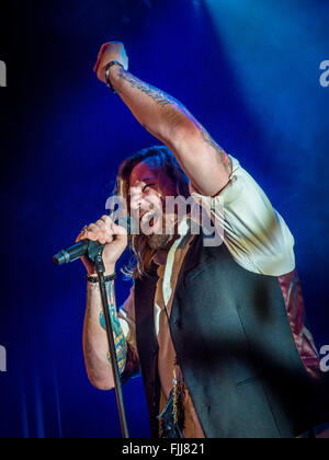 Nathan James von Inglorious auf Lead-vocals Stockfoto