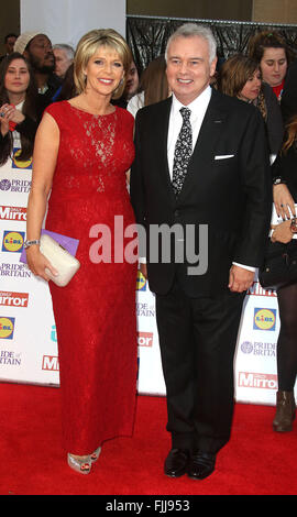 28. September 2015 - Ruth Langsford und Eamonn Holmes Besuch der Stolz von Großbritannien Awards 2015 im Grosvenor House Hotel in Lon Stockfoto