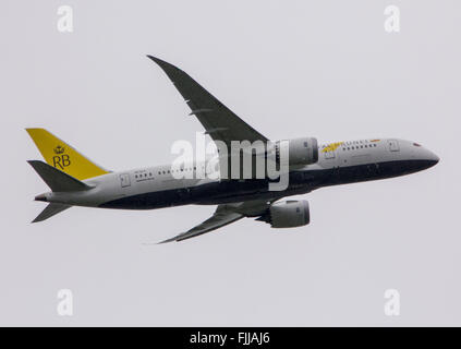 Boeing 787 Dreamliner Royal Brunei Airlines Abflug um LHR London Heathrow Airport Stockfoto