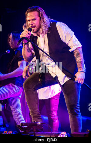 Nathan James von Inglorious auf Lead-vocals Stockfoto