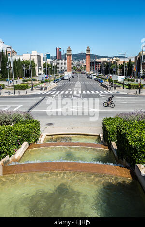 Avinguda De La Reina Maria Cristina, Barcelona, Spanien Stockfoto