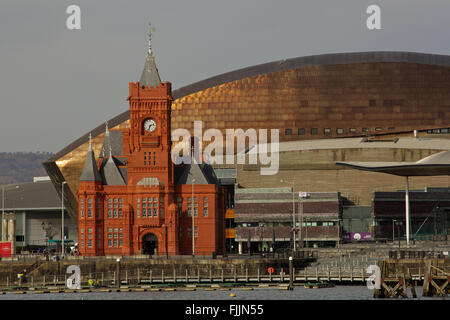 Pier Head Building und Wales Millennium Centre, WMC und walisische Parlament Gebäude oder Senedd Cardiff Bay Wales UK Stockfoto