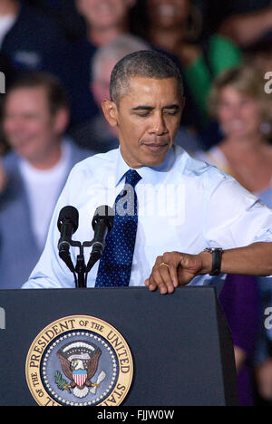 Liberty, Missouri, USA, 20. September 2013 Präsident Barack Obama spricht im Montagewerk für Ford Credit: Mark Reinstein Stockfoto