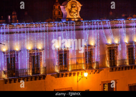 Mexikanische Symbol Regierung Haus Nacht Jardin Stadt Baum Platz San Miguel de Allende, Mexiko. Stockfoto