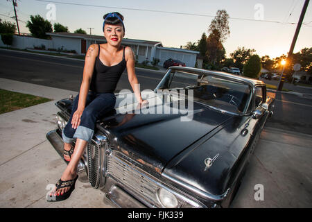 LOS ANGELES, CA-29 Juni: Latina die l.a. Auto Club "Schwarze Witwen" in Los Angeles, Kalifornien auf Basis 29. Juni 2005. Stockfoto