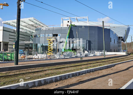 Baustelle des Docks Bruxsel, das neue Einkaufsviertel in einem Gebiet in volle wirtschaftliche Umschichtung, Stockfoto