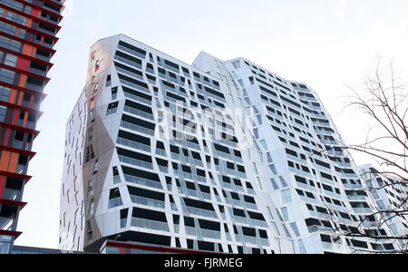 Neue Highrise Wohnung Komplex De Calypso am Westersingel Kanal und Mauritsweg Street, Rotterdam, Niederlande Stockfoto