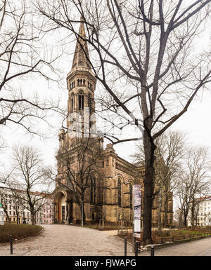 BERLIN, 02. März: Die "Zionskirche" (Deutsch für Zion Church) in Prenzlauer Berg, Berlin am 2. März 2016. Stockfoto