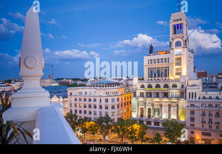 Am rechten Circulo de Bellas Artes Kulturzentrum Gebäude in Calle Alcala, Madrid, Spanien. Stockfoto