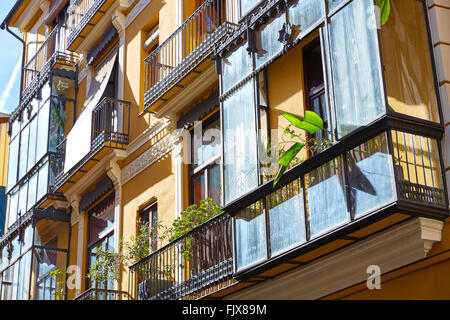 Valencia Serranos Straße Fassaden auch Serrans in Spanien Stockfoto