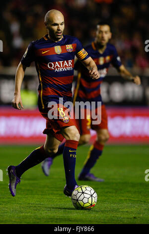 Madrid, Spanien. 3. März 2016. Andrés Iniesta Luján (8) FC Barcelona La Liga-Match zwischen Rayo Vallecano und dem FC Barcelona im Vallecas Stadion in Madrid, Spanien-Credit: Action Plus Sport/Alamy Live News Stockfoto