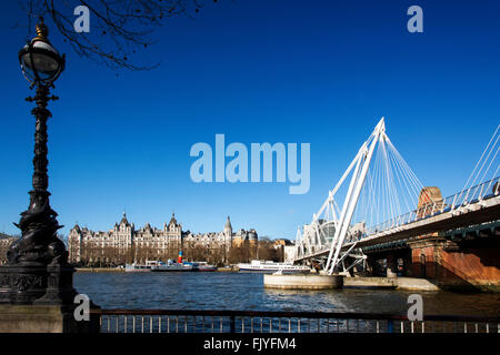 Whitehall Court Royal Horse guards Hotel Victoria Embankment London England Stockfoto