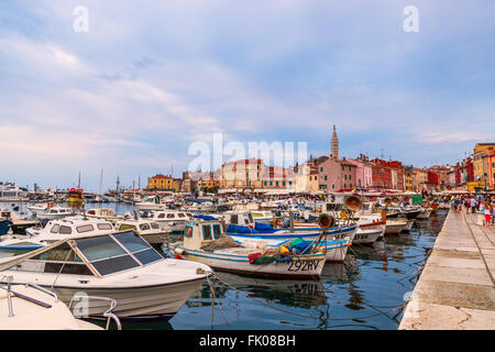 Wunderbare romantische alte Stadt Rovinj, Istrien, Kroatien, Europa-27. Juli 2014 in Rovinj, Kroatien. Stockfoto