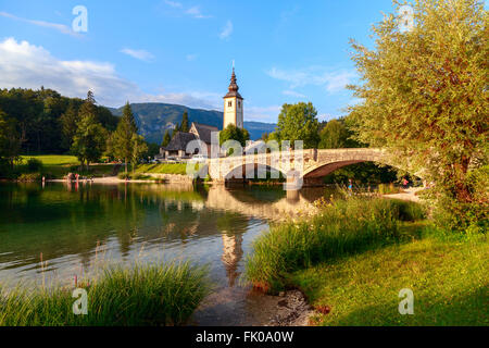 Kirche St. Johannes der Täufer, See Bohinj, Slowenien Stockfoto