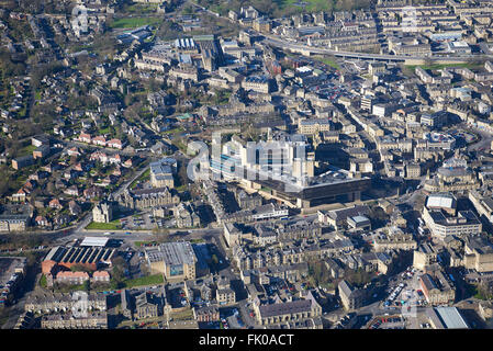 Innenstadt von Halifax, West Yorkshire, Nordengland, UK, zeigt die Halifax Building Society HQ Stockfoto