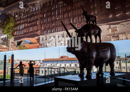 Weizen und Steack Skulptur von Antoni Miralda, Sofia National Art Museum, Madrid, Spanien. Stockfoto