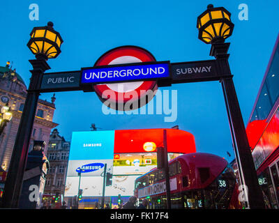 Piccadilly u-Bahnstation Stockfoto