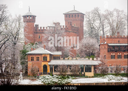 Turin, Italien. 5. März 2016. Italien Piemont Turin Park von Valentino, Borgo Medioevale - Terror eines mittelalterlichen Dorfes für Italienisch General-Ausstellung, die von April bis November 1884 in Turin stattfand. Bildnachweis: Wirklich einfach Star/Alamy Live-Nachrichten Stockfoto