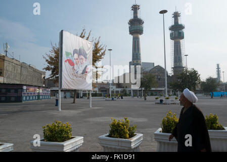 Rund um den Schrein Komplex. Haram-e Razavi. Mashhad. Iran. Stockfoto