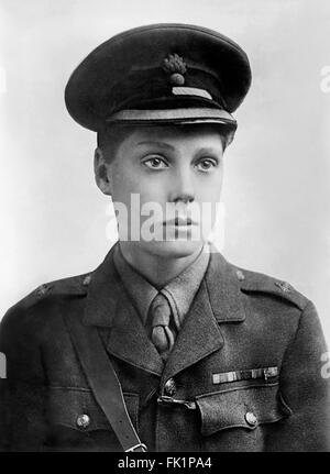 Edward VIII. Porträt von The Prince Of Wales, zukünftige König Edward VIII. und Herzog von Windsor, als 2. Leutnant in der britischen Armee. Foto c.1914 von Bain News Service Stockfoto