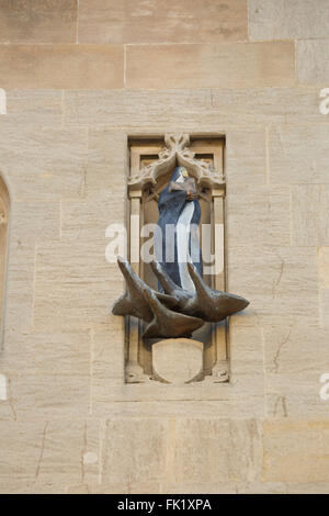 Statue über Lincoln College in Oxford lodge Stockfoto