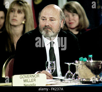 Washington, DC, USA, 4. Februar 1977 Schauspieler Rob Reiner befasst sich mit der National Governors treffen Credit: Mark Reinstein Stockfoto