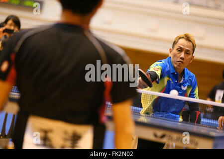 Osaka, Japan. 5. März 2016. Shinichi Yoshida Tischtennis: Japan Absatzabstand Tischtennis Meisterschaften Men'sWheelchair DivisionG1 bei Amity Maishima in Osaka, Japan. © Yohei Osada/AFLO SPORT/Alamy Live-Nachrichten Stockfoto