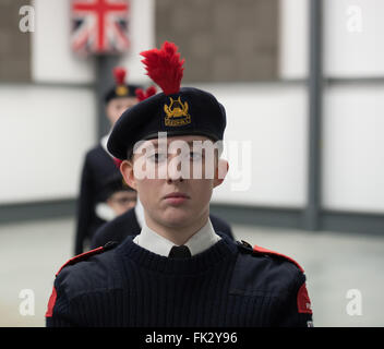 Brentwood, Essex, England. 6. März 2016. Redhill Korps der Trommeln und Band drill Team bei Brentwood Borough Bohren Wettbewerb Credit: Ian Davidson/Alamy Live News Stockfoto