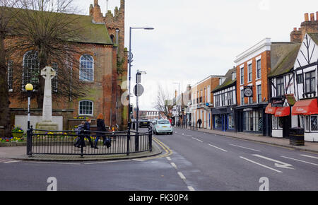 Billericay Essex UK - Geschäfte und Firmen in der High Street Stockfoto