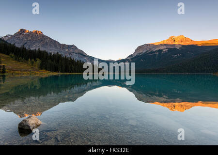 Emerald Lake, Yoho-Nationalpark, Abendstimmung kanadischen Rocky Mountains, Provinz British Columbia, Kanada Stockfoto