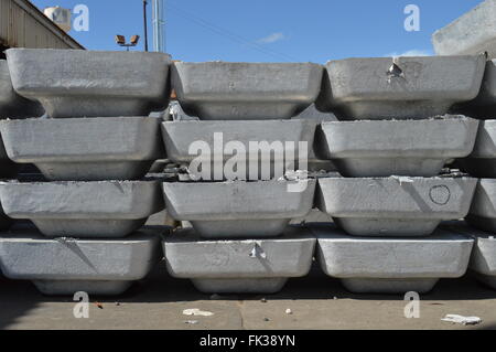 primäre Aluminium-Barren Stockfoto