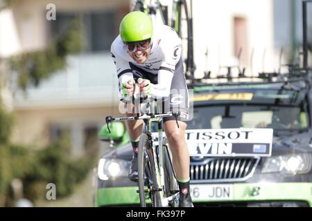 Conflans-Sainte-Honorine, Frankreich. 6. März 2016. Patrick Befin (Orica Greenedge) während des Prologs von Paris - Nizza 6. März 2016 in Conflans-Sainte-Honorine, Frankreich Credit: Laurent Lairys/Agence Locevaphotos/Alamy Live News Stockfoto