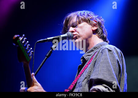 BILBAO, Spanien - 31 Okt.: Thurston Moore (Musiker am besten bekannt als Sänger, Songwriter und Gitarrist von Sonic Youth). Stockfoto