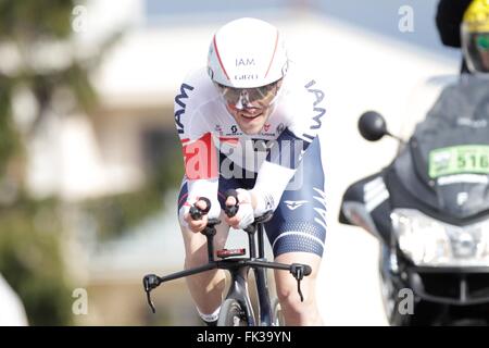 Conflans-Sainte-Honorine, Frankreich. 6. März 2016. Dries Devenyns (Iam Radfahren) während des Prologs von Paris - Nizza 6. März 2016 in Conflans-Sainte-Honorine, Frankreich Credit: Laurent Lairys/Agence Locevaphotos/Alamy Live News Stockfoto