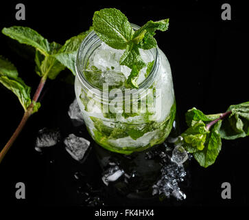 Mojito Cocktail erschossen overhead Stockfoto