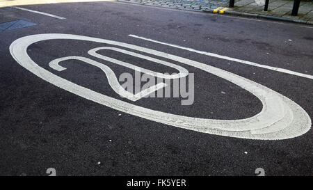 20 km/h Höchstgeschwindigkeit in Haringey, North London eingeführt Stockfoto