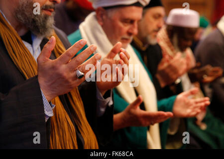 Naqshbandi Sufis beten, Nandy, Seine-et-Marne, Frankreich, Europa Stockfoto