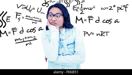 Zusammengesetztes Bild des nachdenklichen Asiatin mit Hand am Kinn Stockfoto