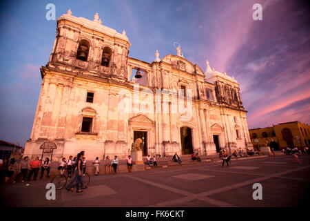 Basilika Catedral De La Asuncion, Leon, Nicaragua, Mittelamerika Stockfoto