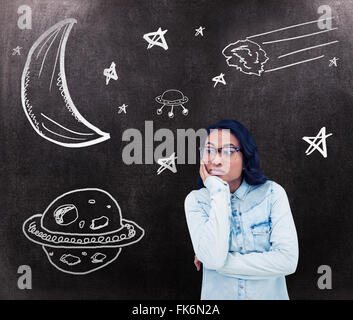 Zusammengesetztes Bild des nachdenklichen Asiatin mit Hand am Kinn Stockfoto