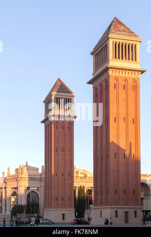 Venezianischen Turm, Plaça España, Barcelona. Stockfoto