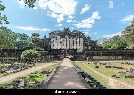 Eintrag von Angkor Baphuon, ein langer Weg Stockfoto