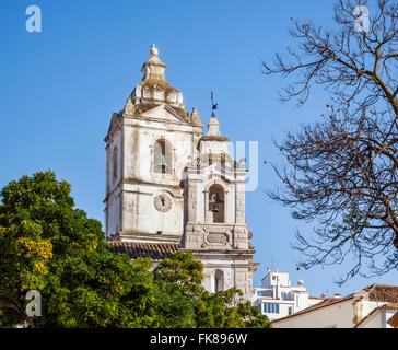 Portugal, Algarve, Lagos, Glocke Türme der Kirche San Antonio im historischen Zentrum von Lagos Stockfoto