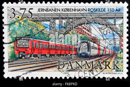 Dänemark - CIRCA 1997: Eine Briefmarke gedruckt in Dänemark zeigt Copenhagen Bahnhof, ca. 1997 Stockfoto